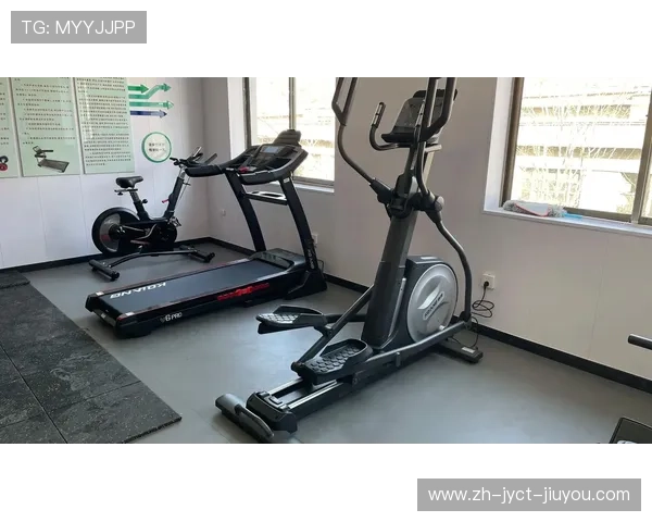 夹背健身器材使用方法及锻炼要点介绍